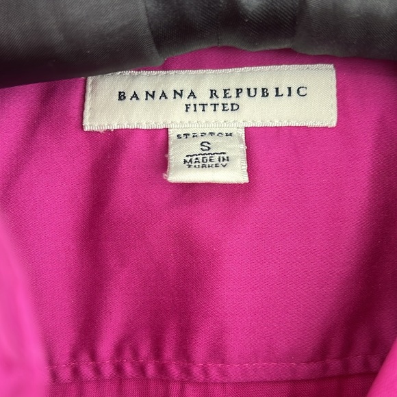 Banana Republic Fitted women’s shirt in Pink -small - Picture 2 of 3